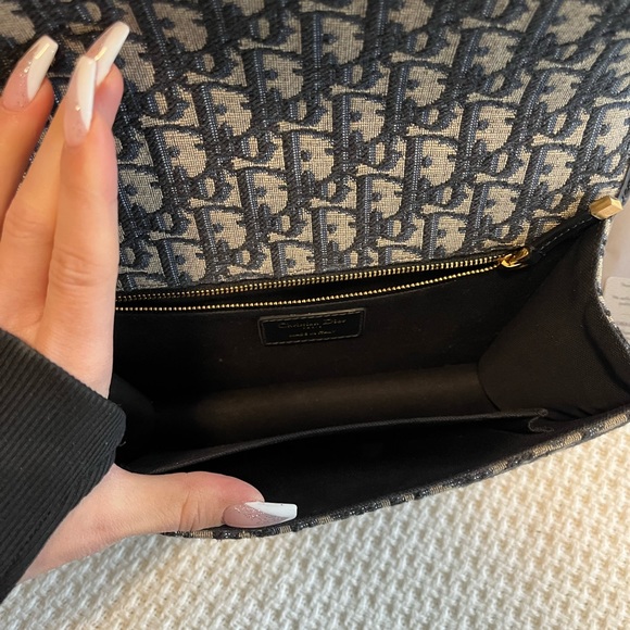 30 MONTAIGNE CHAIN BAG DIOR - Picture 6 of 11